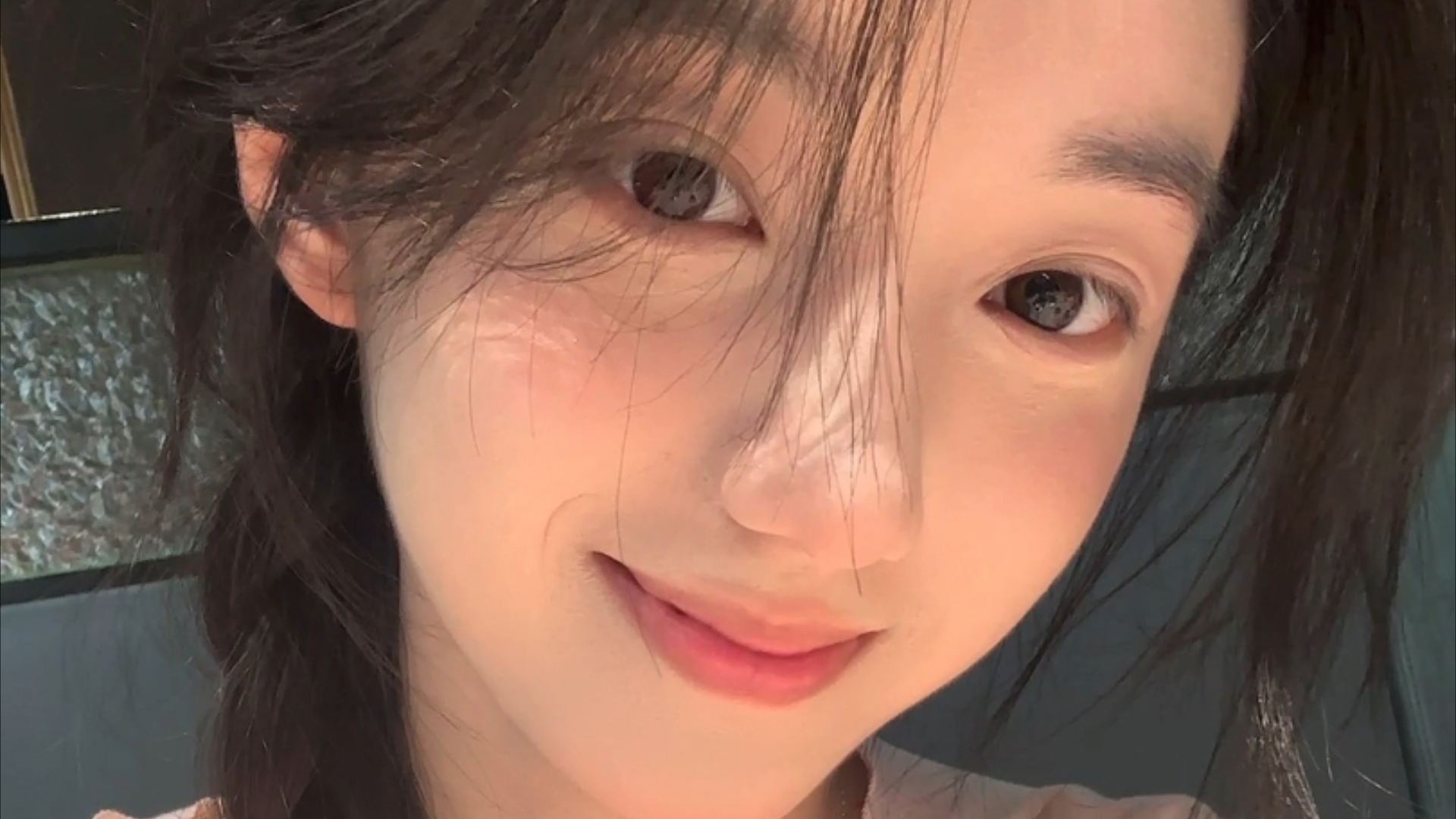 福建连江：高温酷暑 亲海游火热